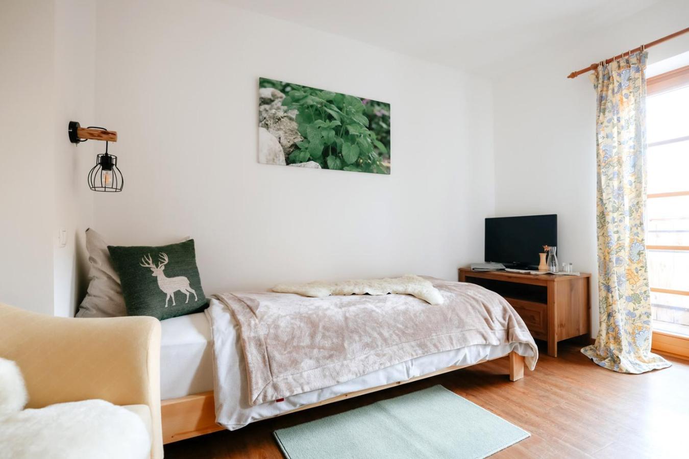 فندق Eko Hisa-Eco House Na Razpotju Solčava المظهر الخارجي الصورة